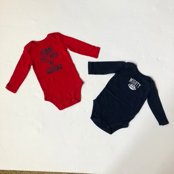 5 asstorted long sleeve onesies 3-6m - Picture 2 of 8